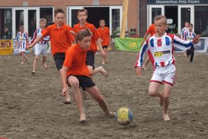 Beach Event Soccer Junioren op het Ouwe Raedthuysplein