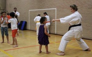 Feestelijk opening karateschool in Hoogerheide