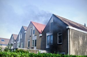 Vrouw gewond bij woningbrand Hoogerheide